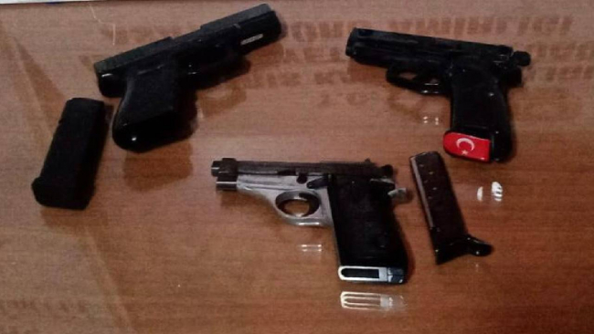 Para dolu çantanın sahibinin kırmızı bültenle arandığı ortaya çıktı